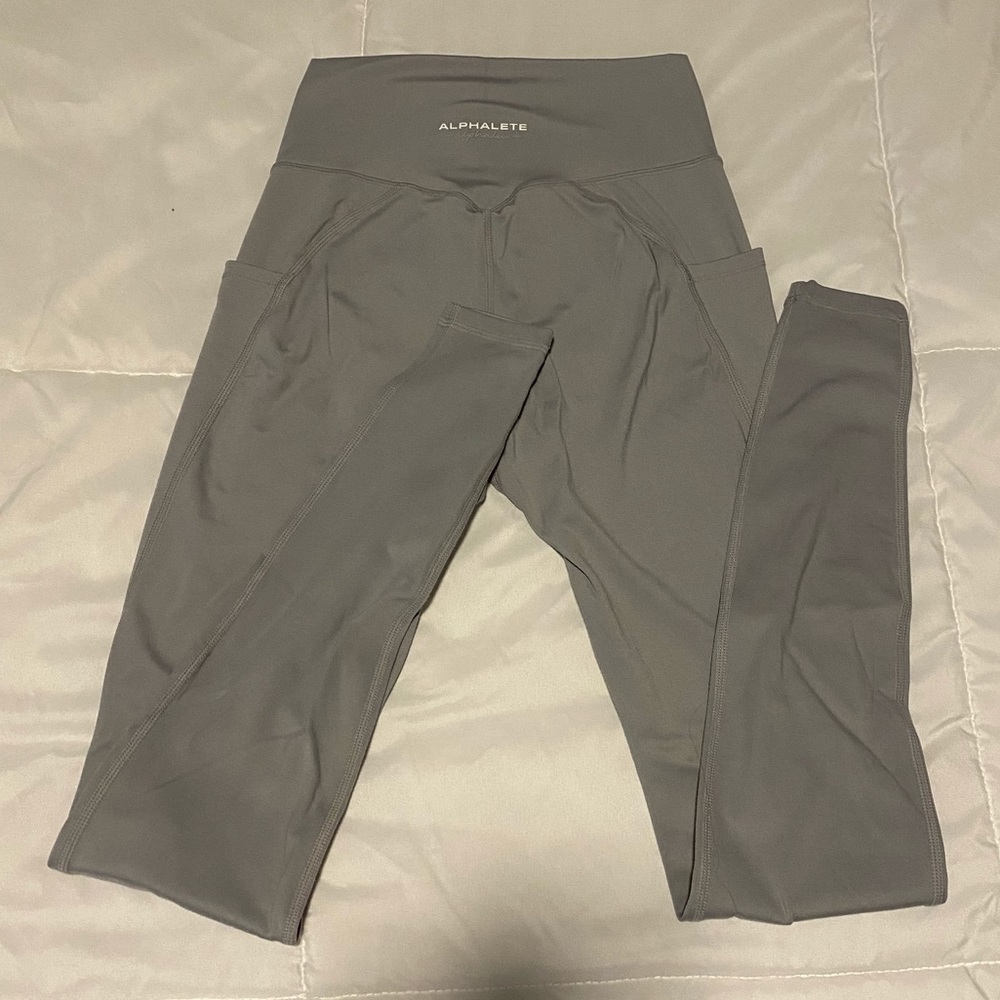 Shark Grey - Alphalete Alphalux Legging